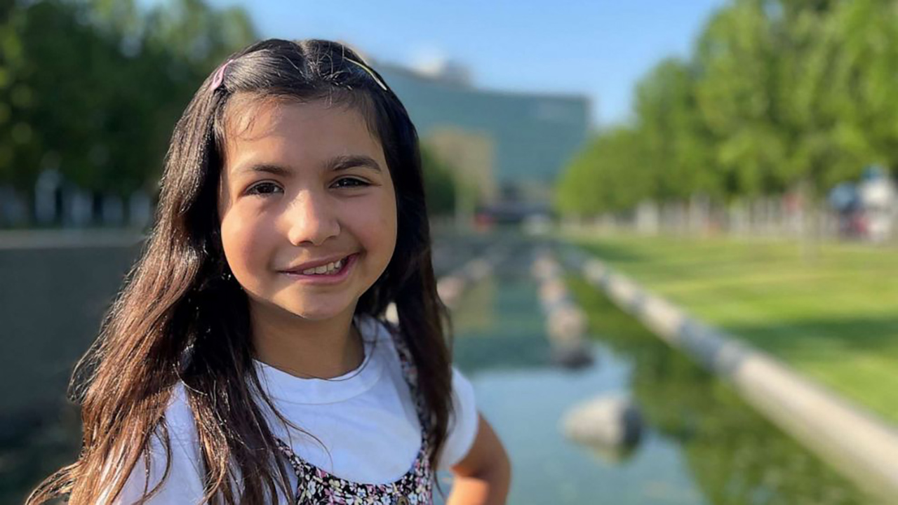 11-year-old girl gets a new smile after facial paralysis surgery