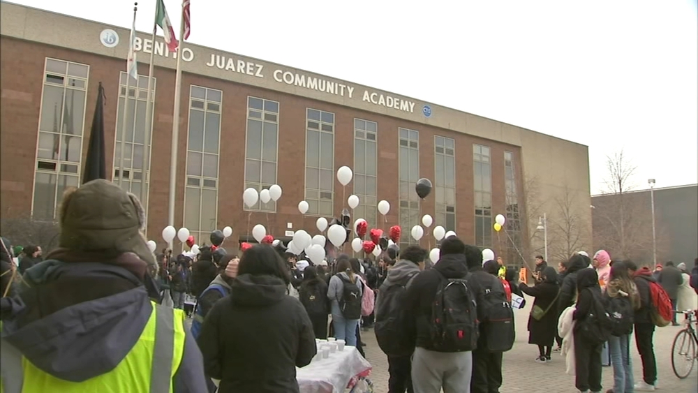 Benito Juarez HS students hold walkout after 2 killed in shooting