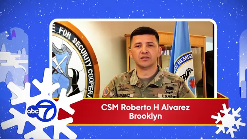 Holiday Military Greeting: Roberto H Alvarez