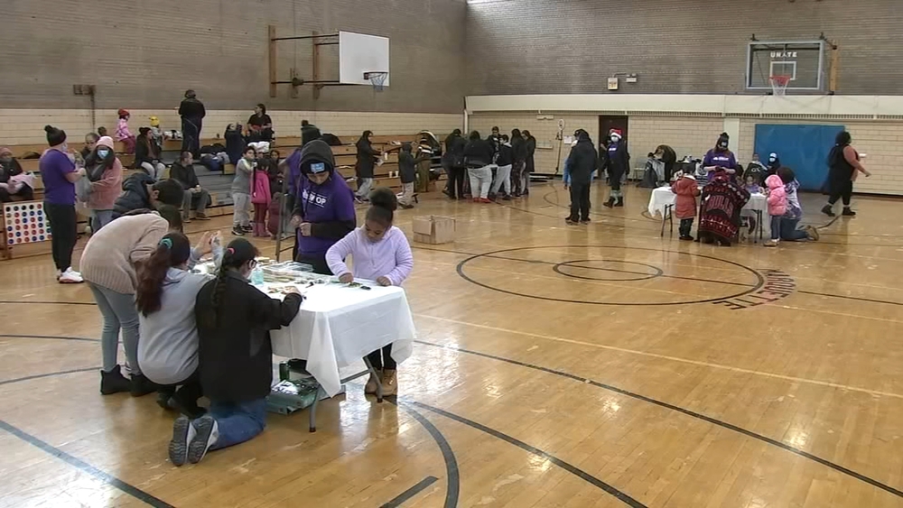 Marquette Park Fieldhouse has indoor fun to keep kids out of cold