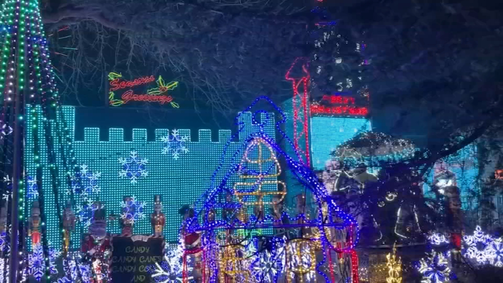 Christmas Tree Lane concludes final night of its 100th year ABC30 Fresno