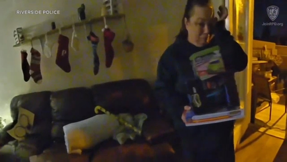 Riverside police save Christmas for single mom after home burglary