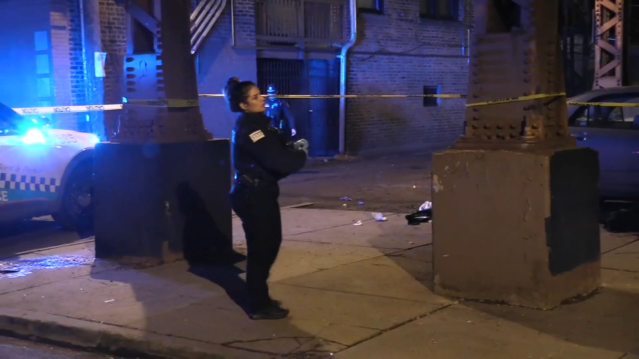 3 hurt in Wicker Park shooting, Chicago police say