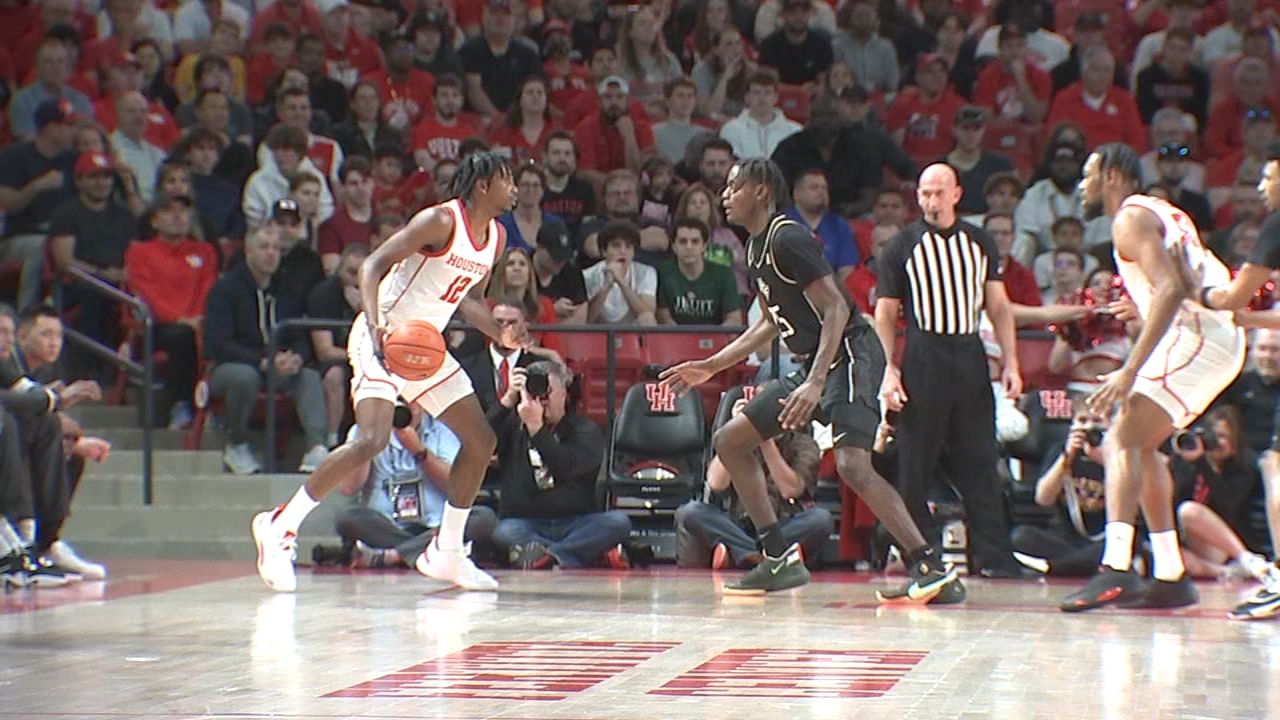 UH Cougars climb to No. 2 to begin stretch run toward March Madness