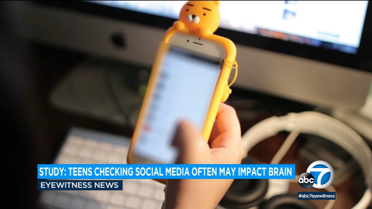For adolescents, social media might be a brain-changer