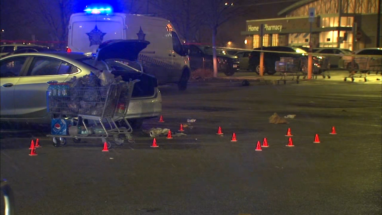 3 shot in Walmart parking lot: Chicago police