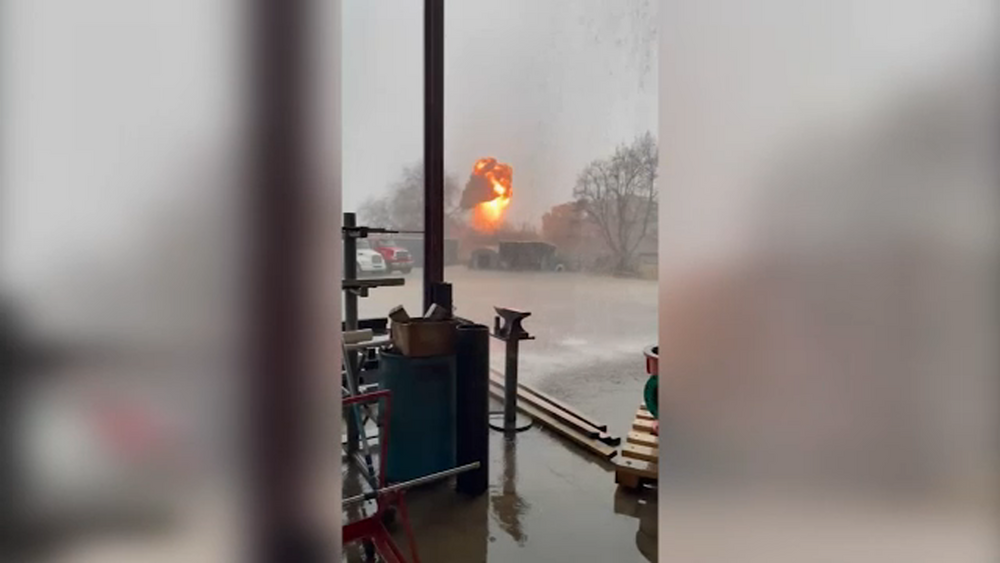 Lightning strike causes transformer to explode in Visalia