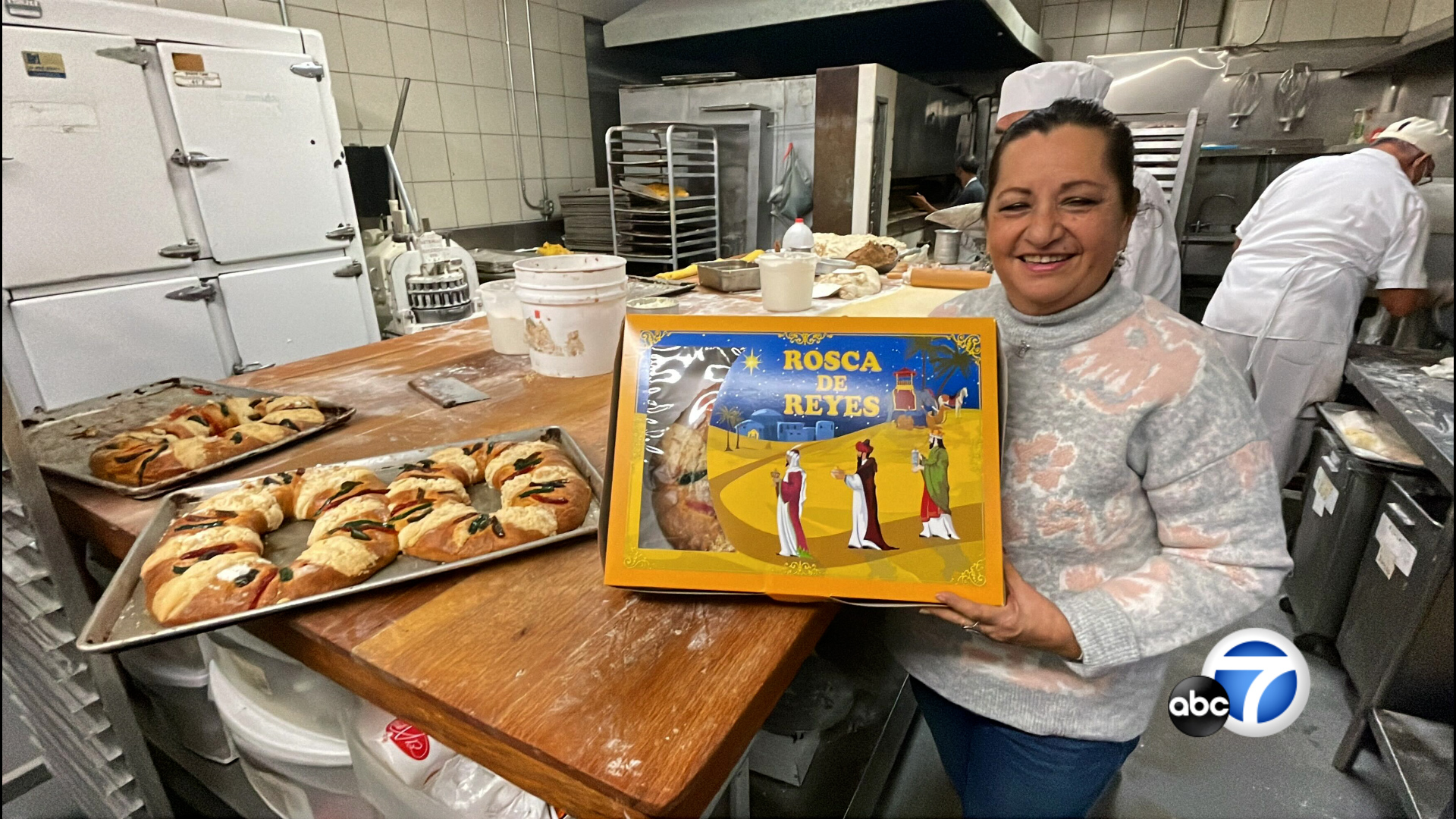 El Sereno bakery making hundreds of Rosca de Reyes for Three Kings Day