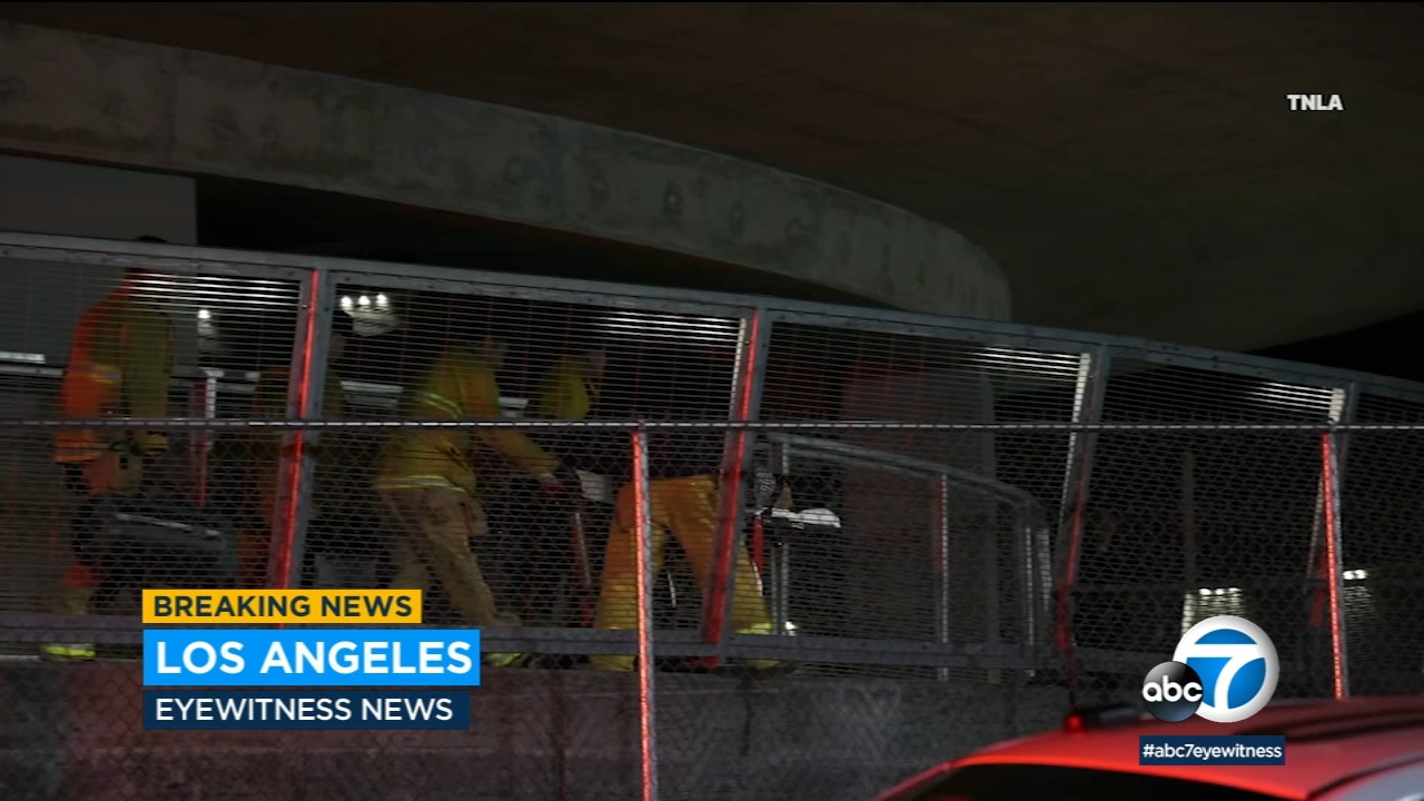 Suspect sought after 1 wounded in shooting on Sixth Street Bridge ramp