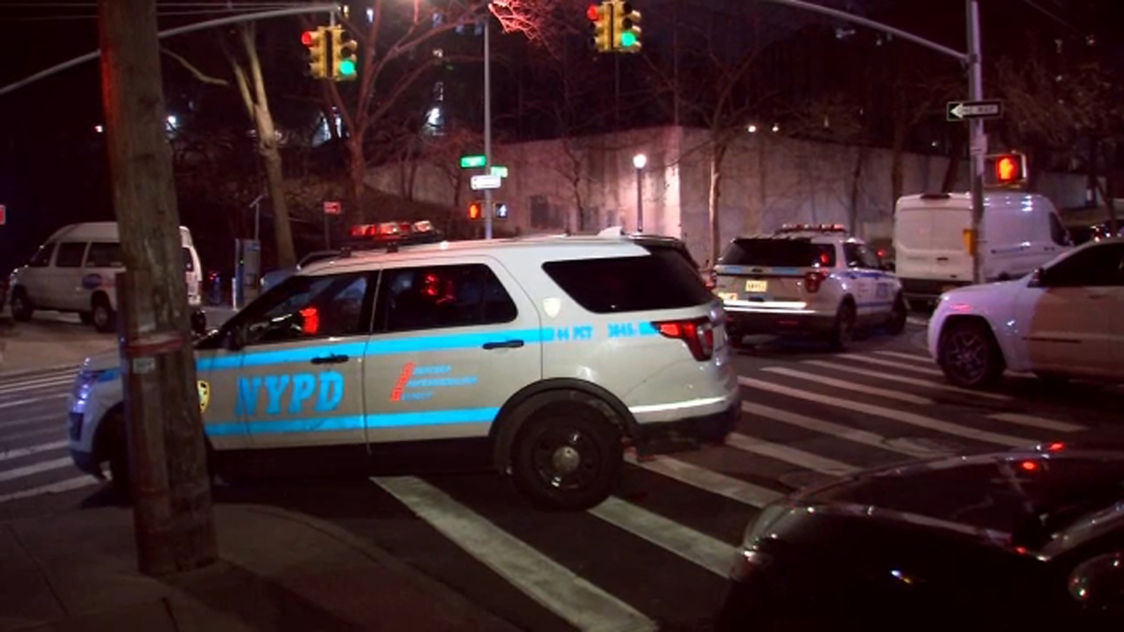 NYC Crime Man Dies After Being Stabbed While Trying To Break Up Fight nyc-crime-man-dies-after-being-stabbed-while-trying-to-break-up-fight