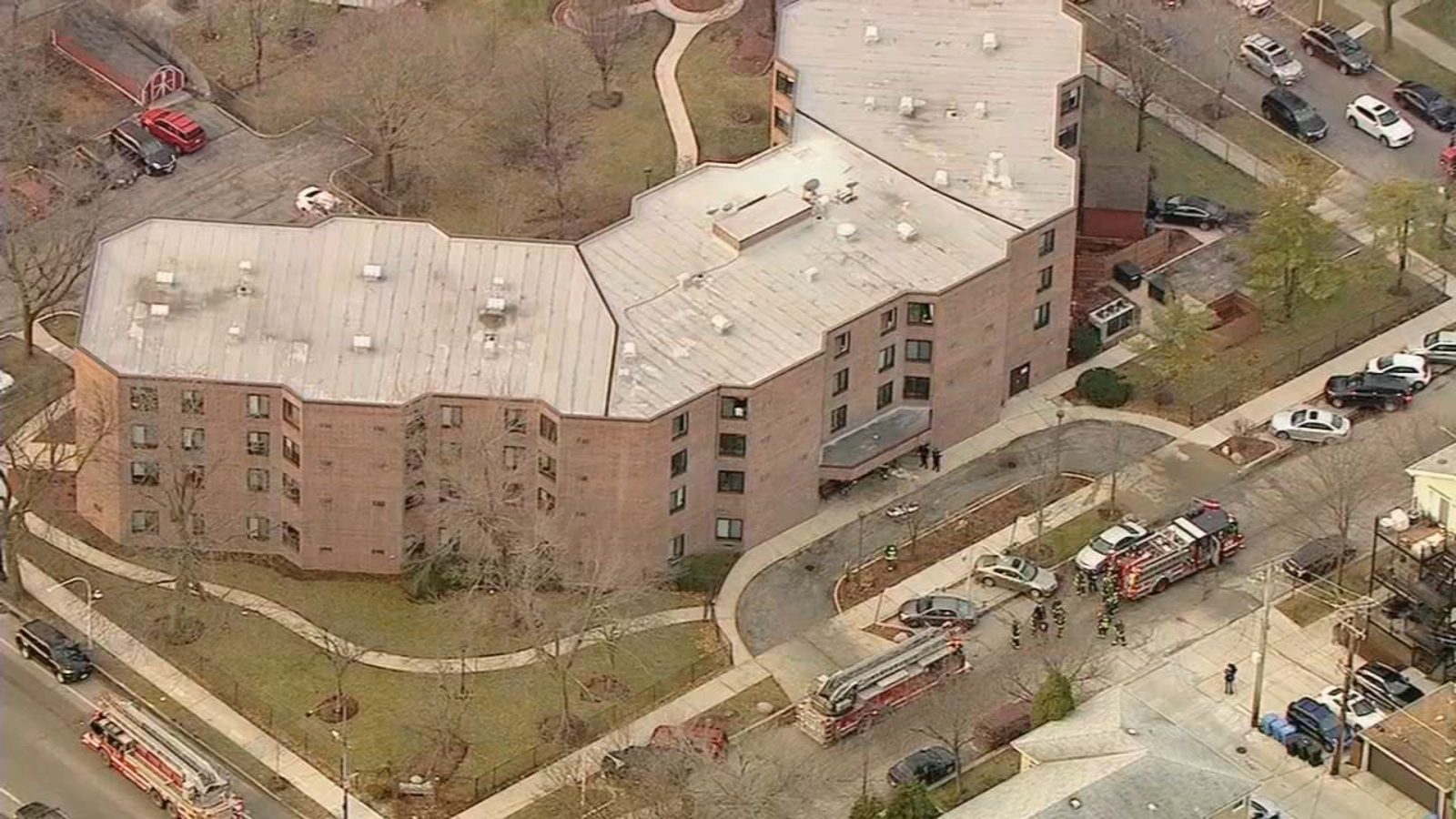 Chicago fire on Byron Street in Irving Park senior living center sends