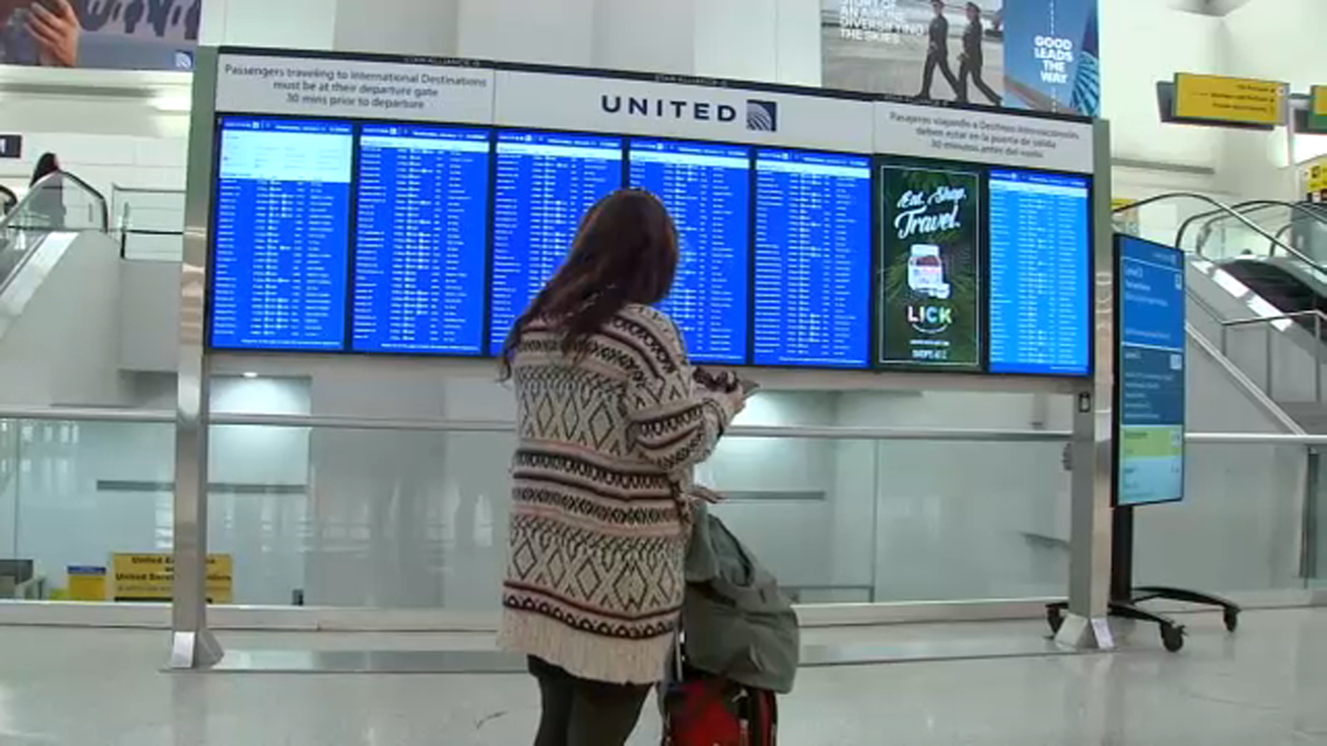 How to get a refund from airlines during travel troubles
