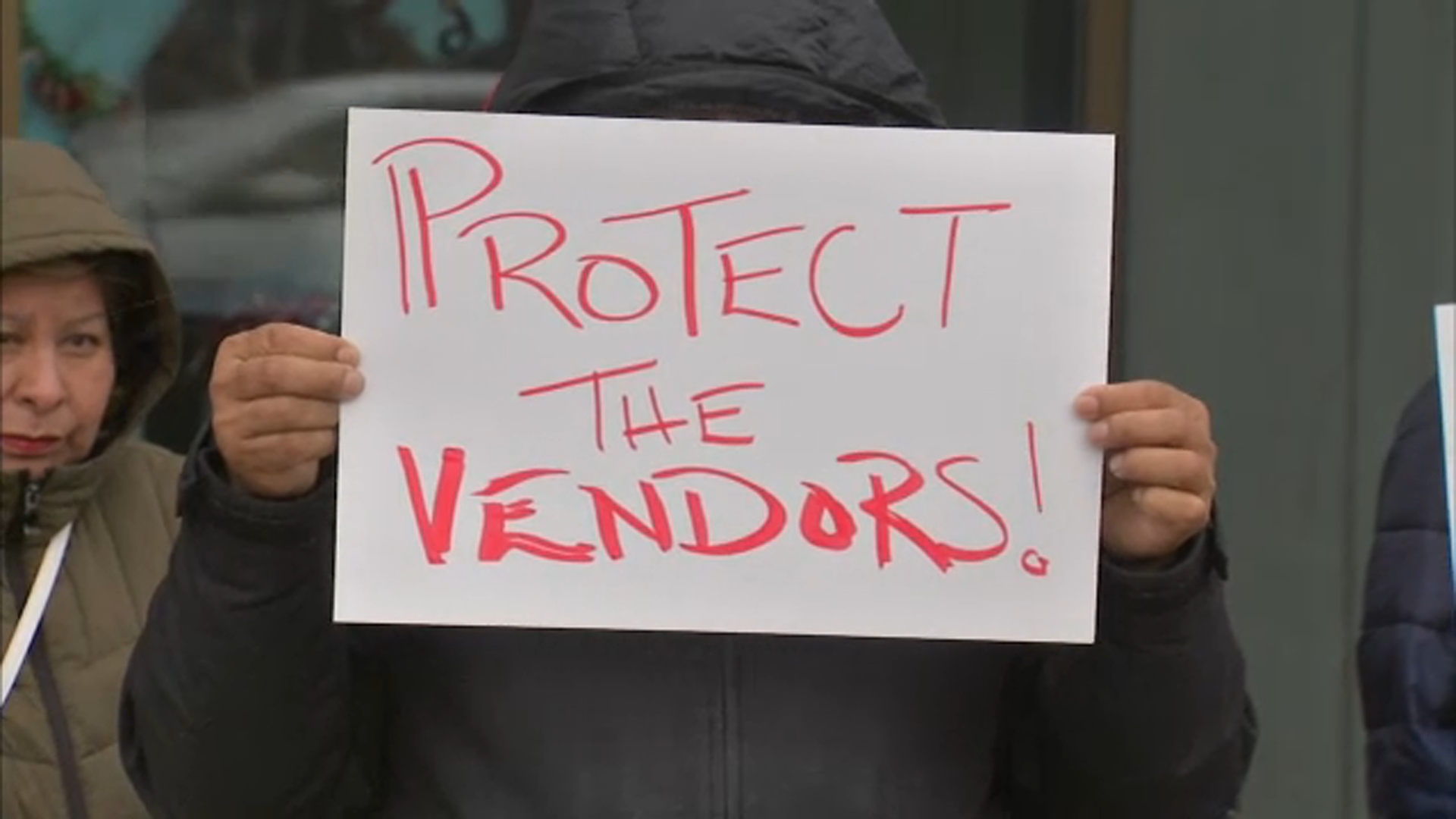 CPD agrees to increase patrols in effort to help protect street vendors, community leaders say
