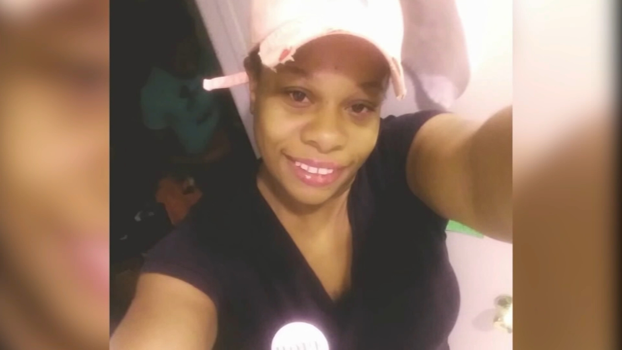 Search for missing woman leads HPD to SE Houston apartment complex