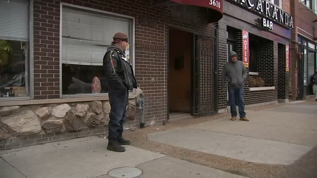 Volunteers step up to protect Little Village street vendors from robberies