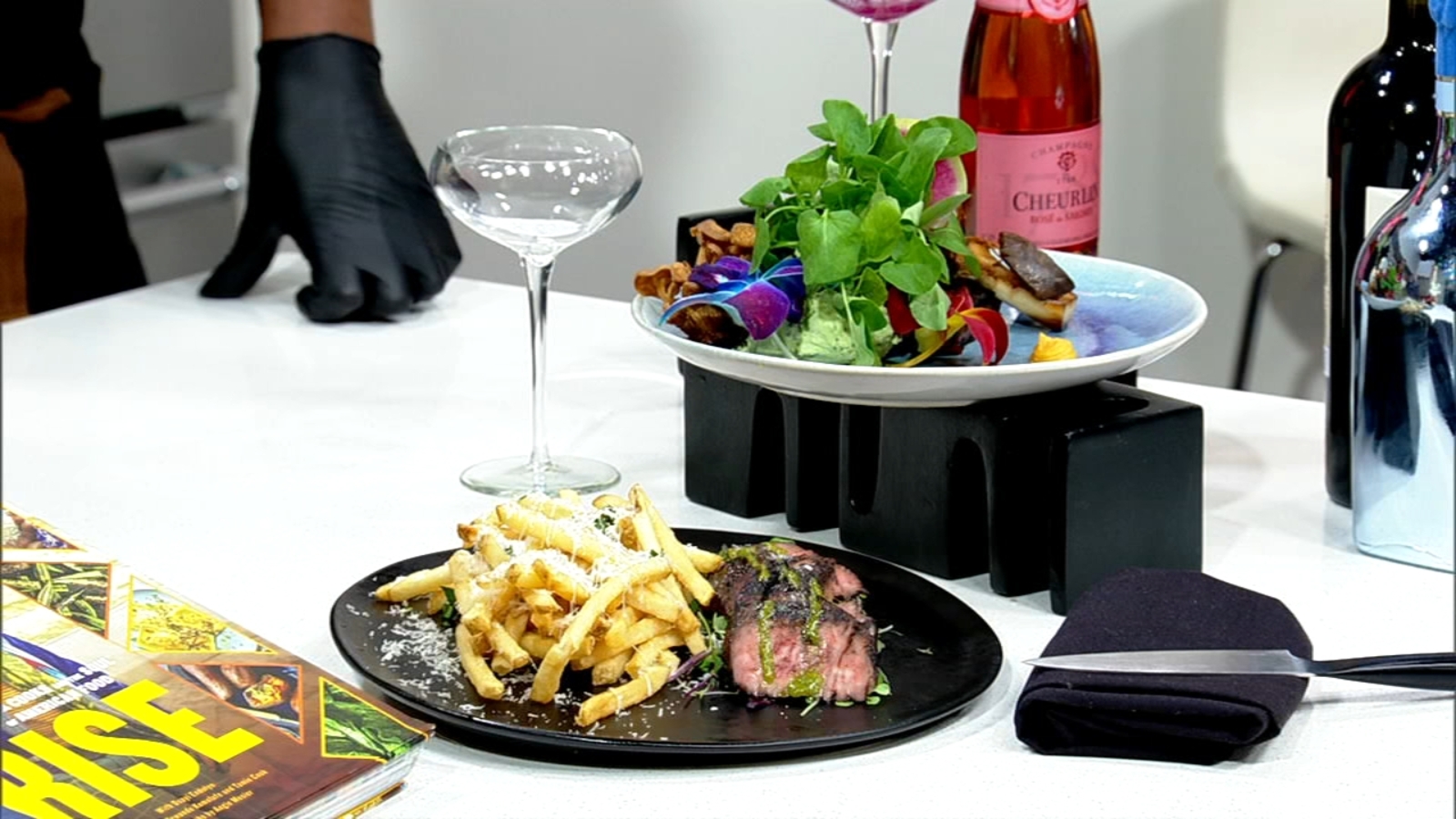 Choose Chicago Restaurant Week 2023 Visit Moody Tongue Brewery in