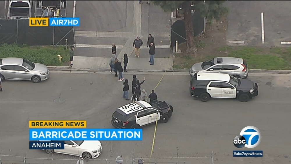 Man barricades himself in OC motel room after domestic violence call