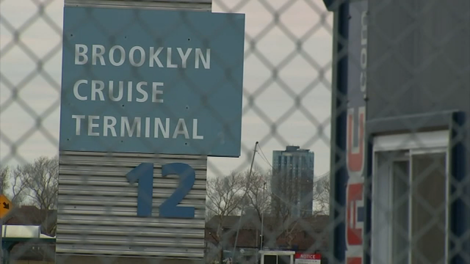 Nyc setting up housing for men at brooklyn cruise terminal abc7 new york