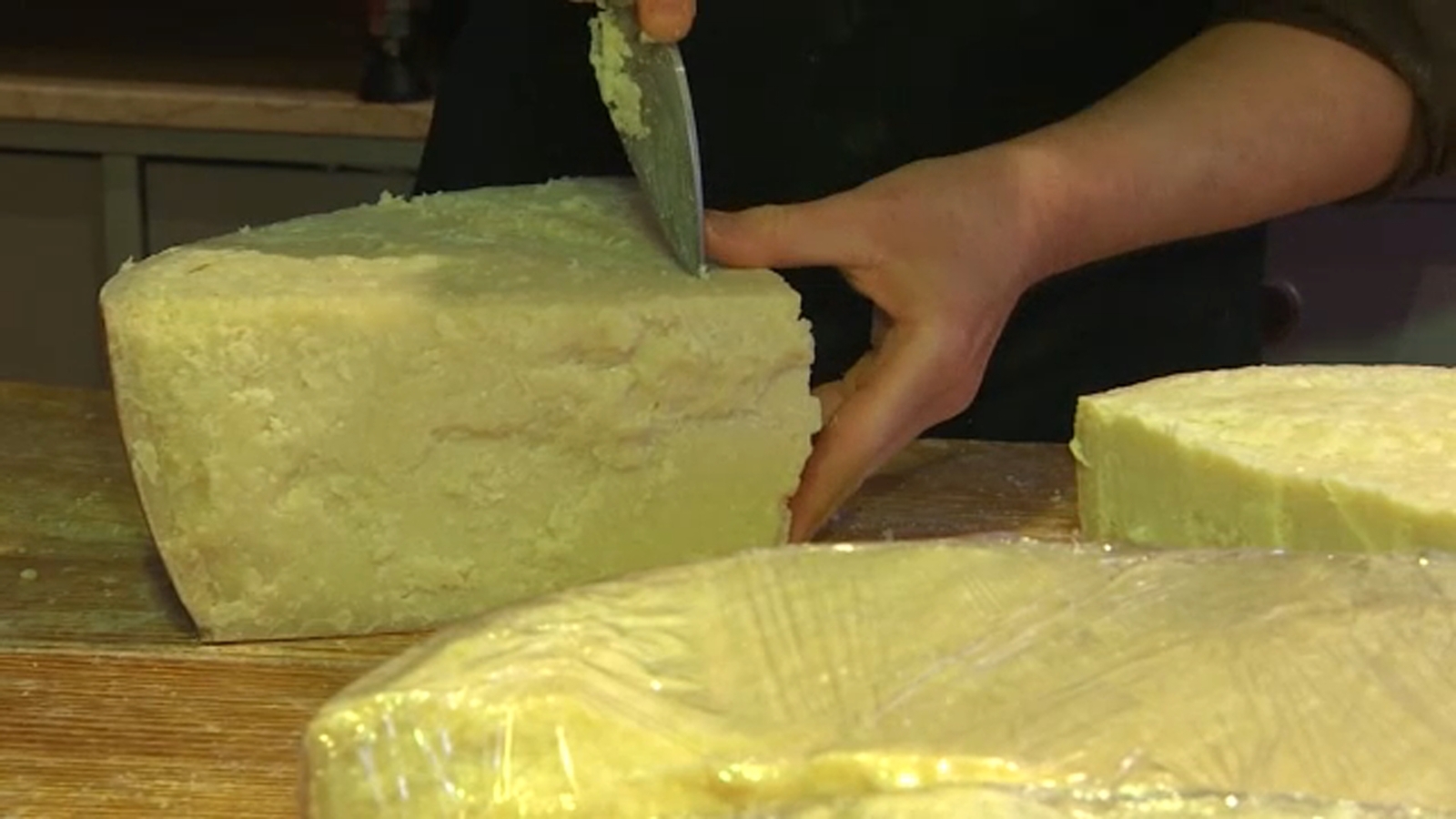 Sleep Junkie website wants to pay you 1,000 to eat cheese before bed