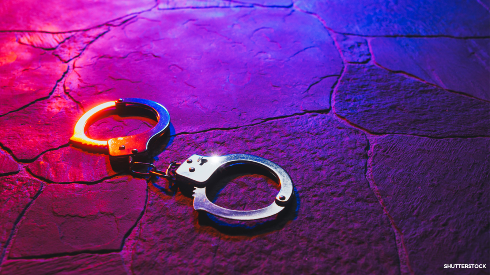 HPD officer Valeriano Rios arrested for misdemeanor assault after argument with wife at Deer Park home, police say - Vimarsana News