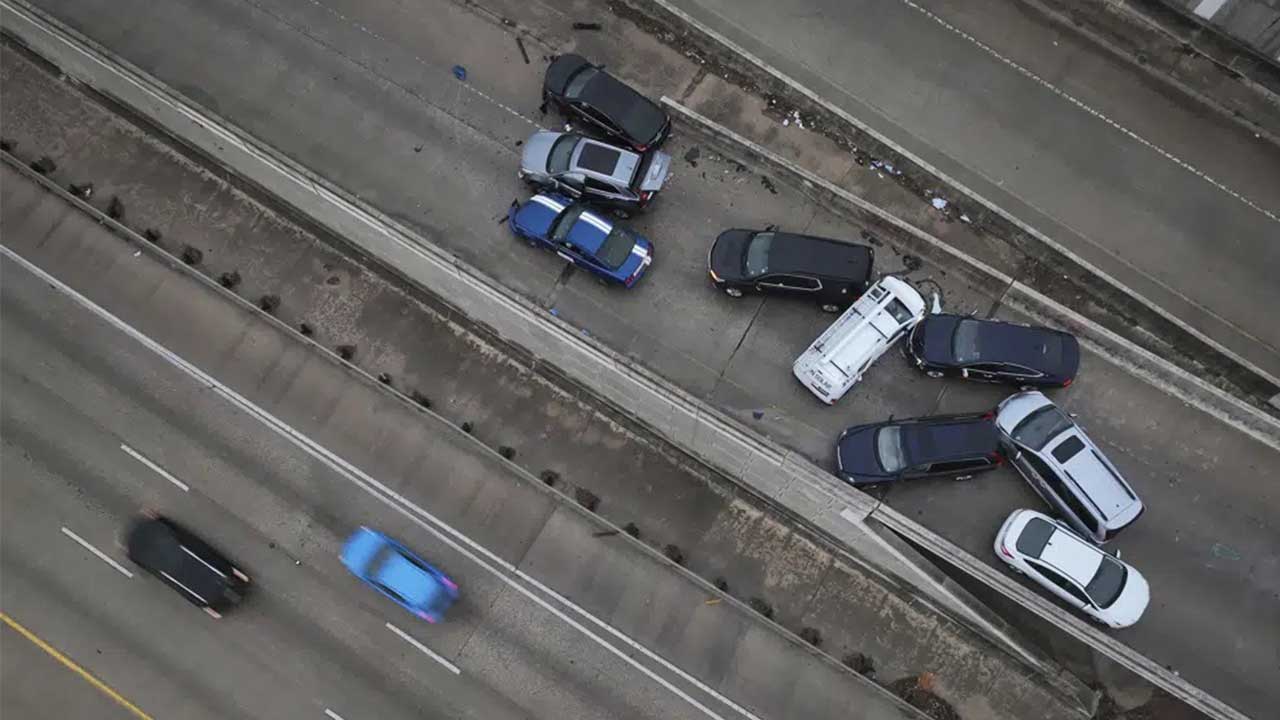 At least 6 people have died on slick Texas roads since Monday