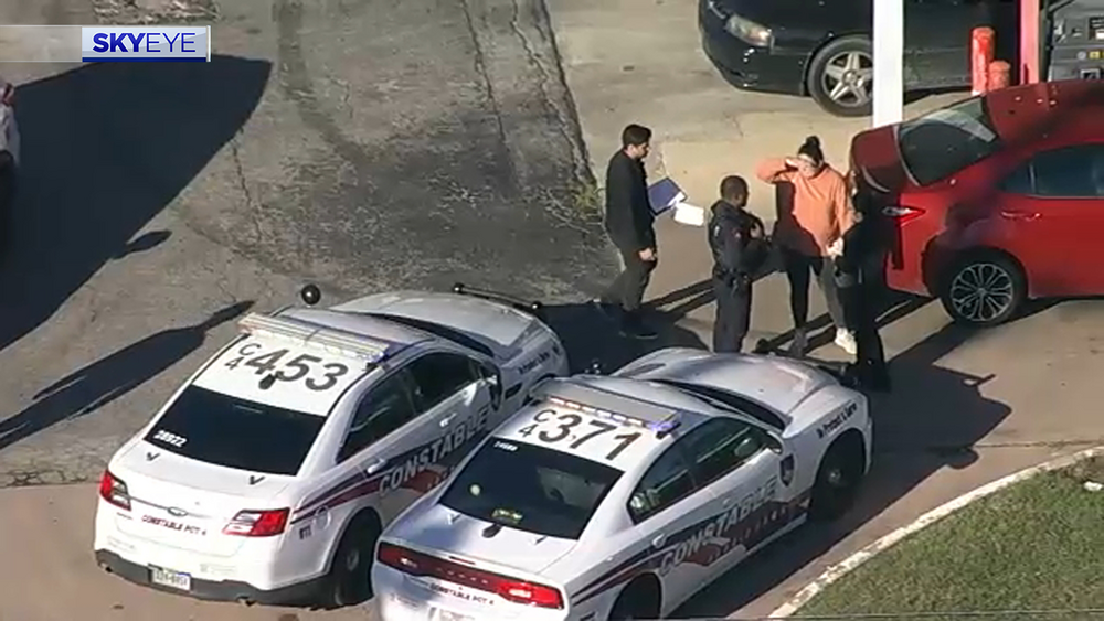 14-year-old OK after being hit by vehicle in NW Harris Co.