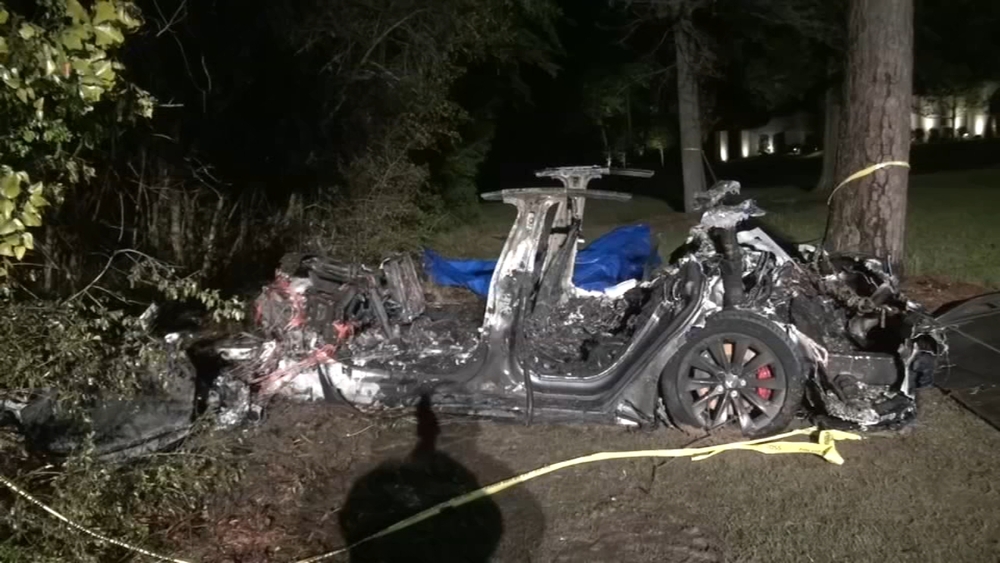 Driver failed to control speed before deadly fiery crash in 2019: NTSB
