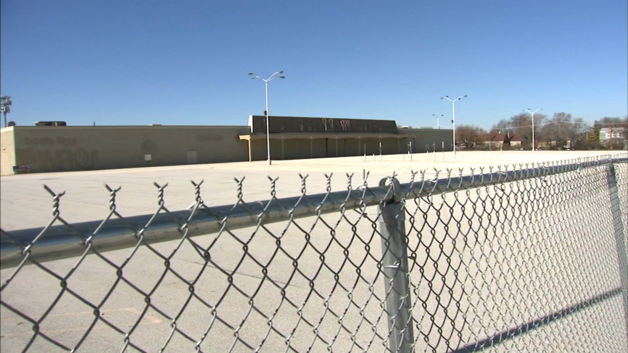 State plans to turn shuttered Kmart store into a migrant shelter