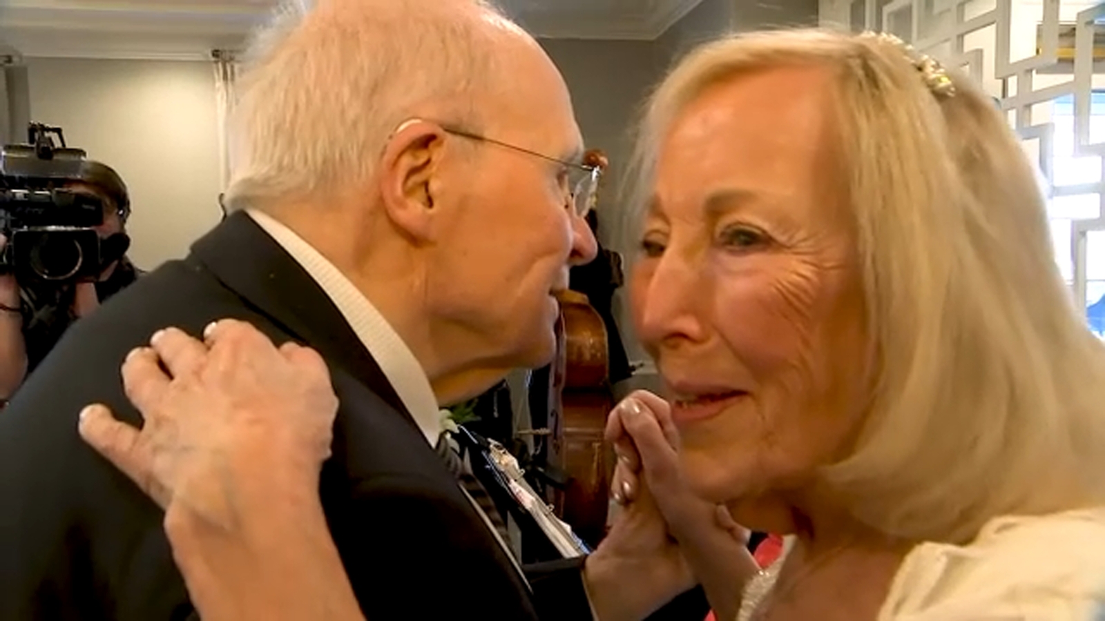 Couple married 72 years renews wedding vows this Valentine's Day in