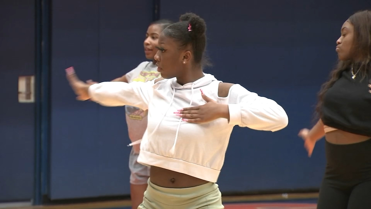 Suburban students launch groundbreaking majorettes team