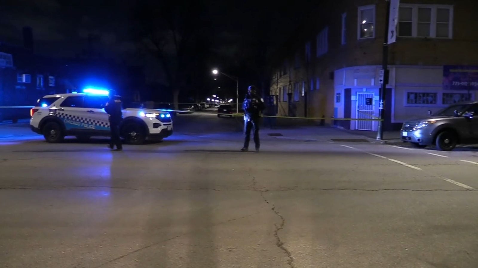 Chicago shooting Man killed after shots fired into West Englewood home