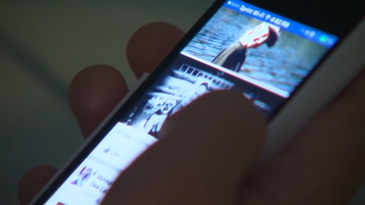 Man took woman's phone, sent pictures without consent: Police
