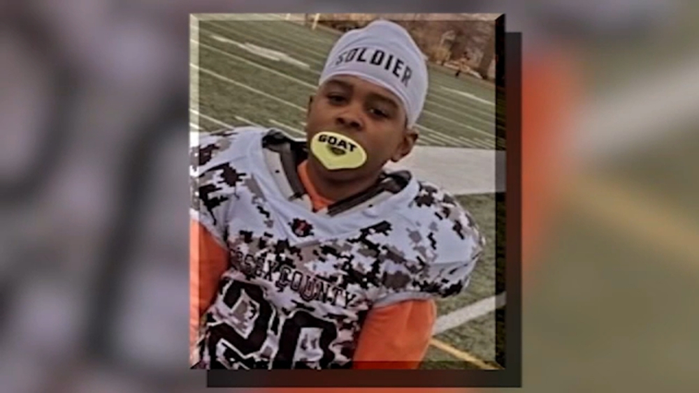 12-year-old dies after collapsing during football practice in Newark