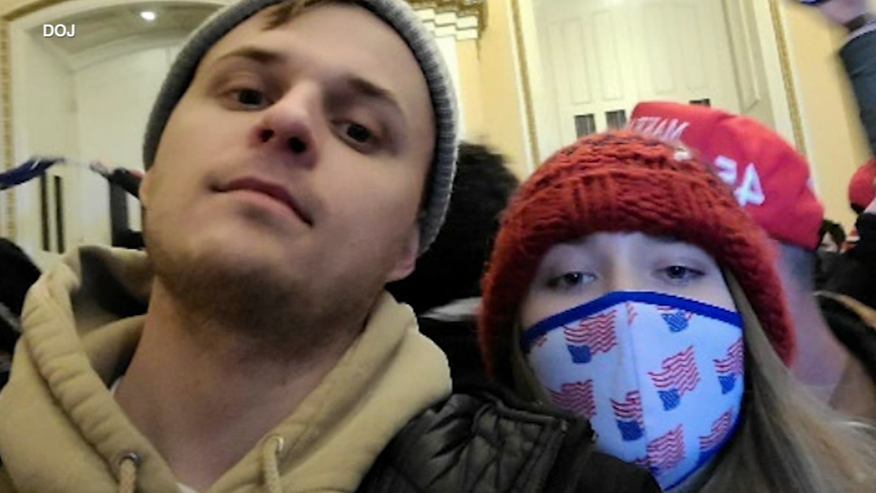 Chicago cop and sister vow to fight January 6th charges
