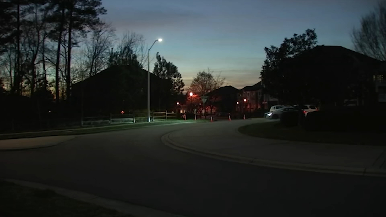 Cary standoff ends after man dies, police chief says
