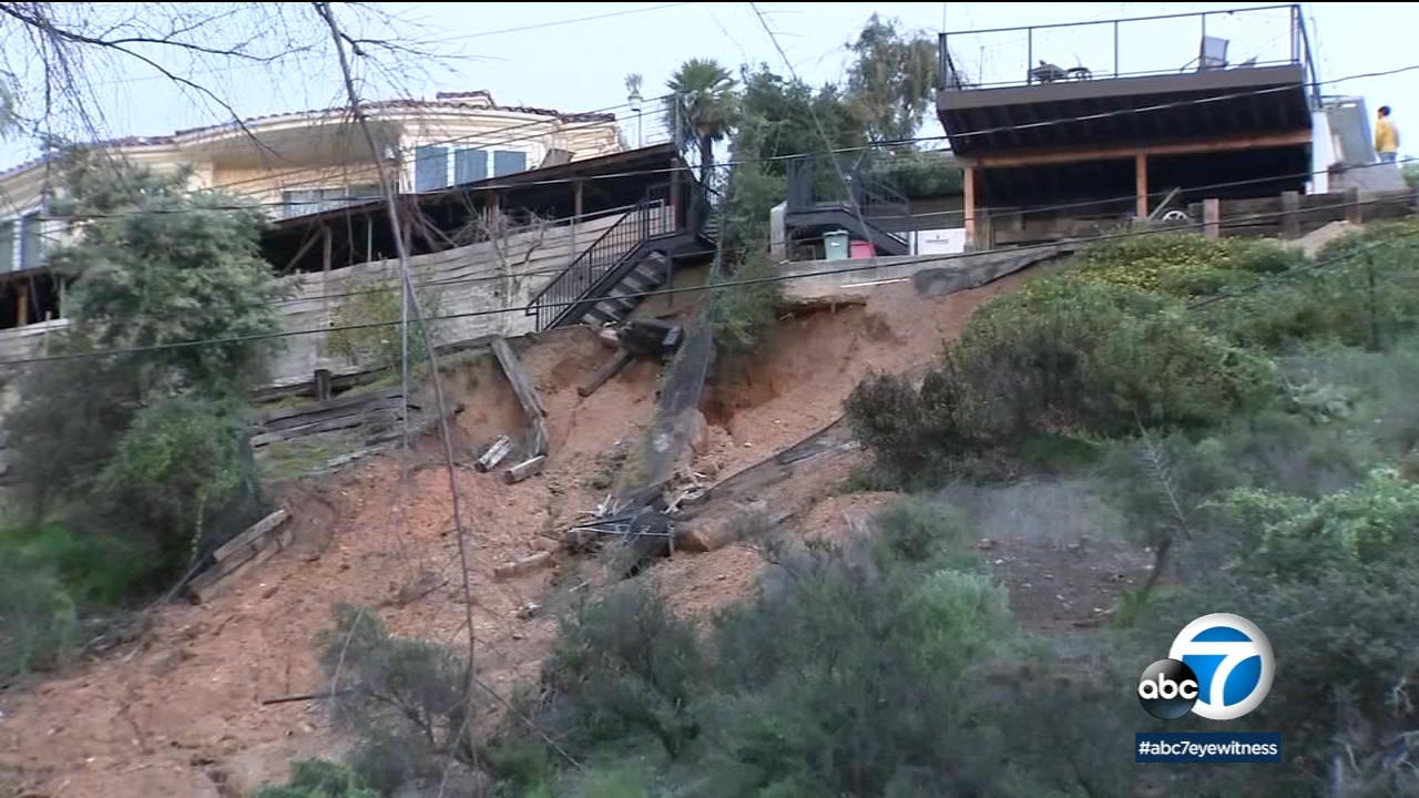 Mud slide overcomes La Canada Flintridge home