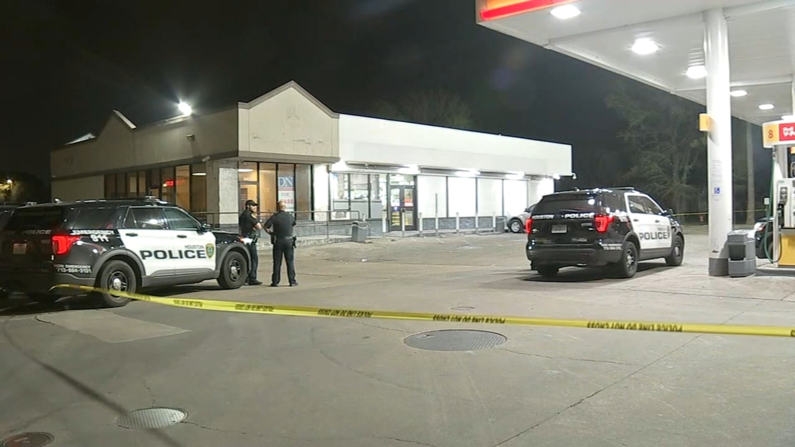 Man shot and killed after pointing gun at group outside Greenspoint ...