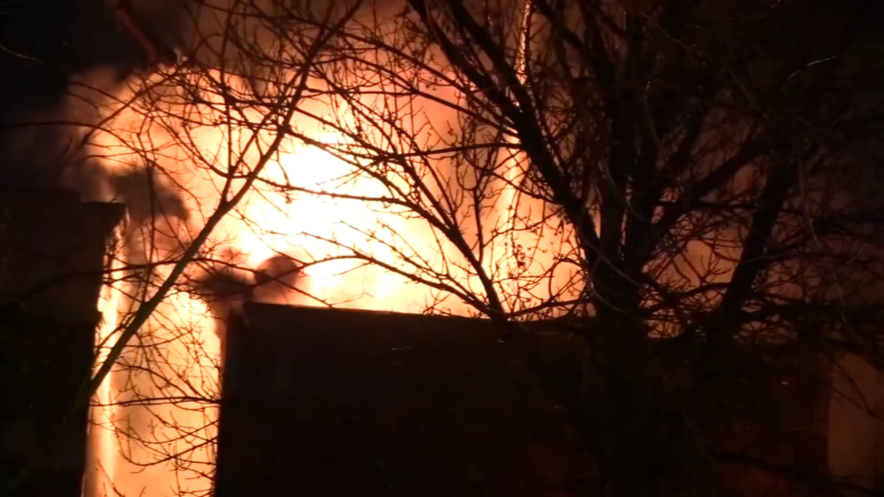 1 hospitalized after massive fire engulfs West Town two-flat