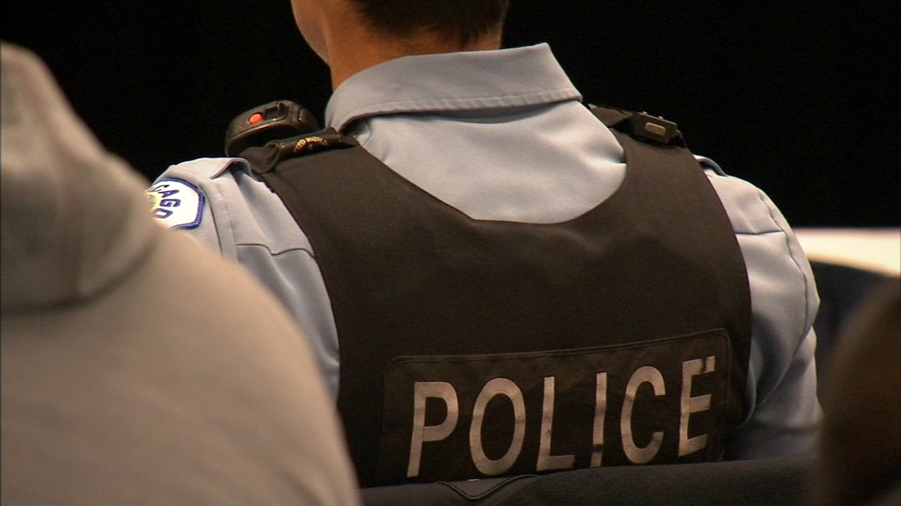 Veteran cops say police officers doesn't get enough training