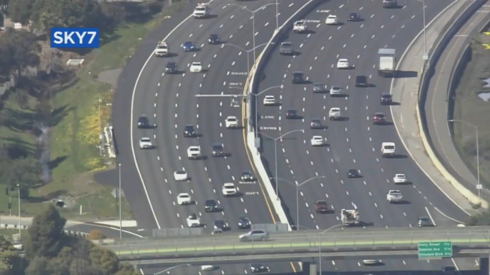 Highway 101 tollbased express lanes open on Peninsula, stretching 16