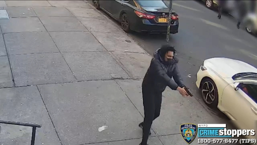 New video of man wanted in fatal shooting of teen outside Brooklyn deli