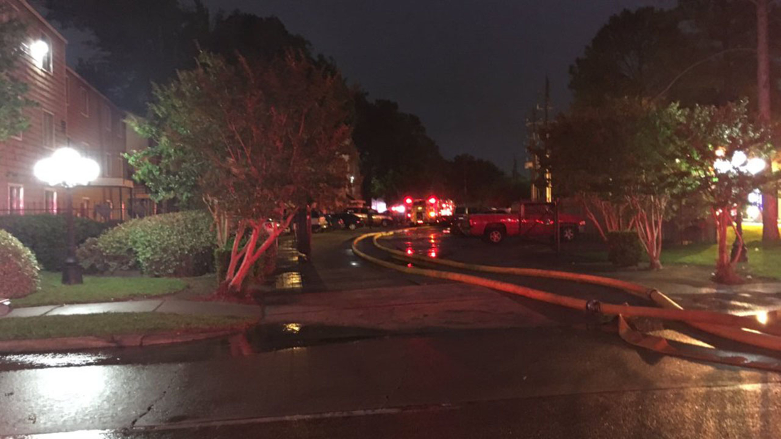 HFD responds to twoalarm apartment fire in north Houston ABC13 Houston