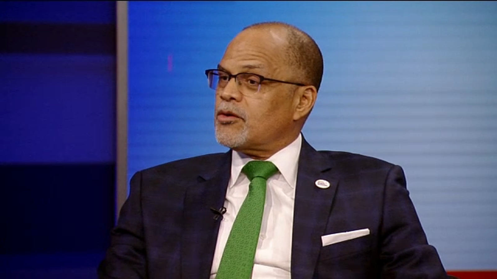 Ask New York City Schools Chancellor David Banks your questions on Eyewitness News Mornings @ 10 - Vimarsana News
