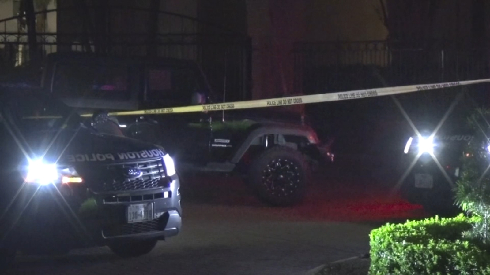 Houston road rage shootings: 1 driver in critical condition after 2 ...