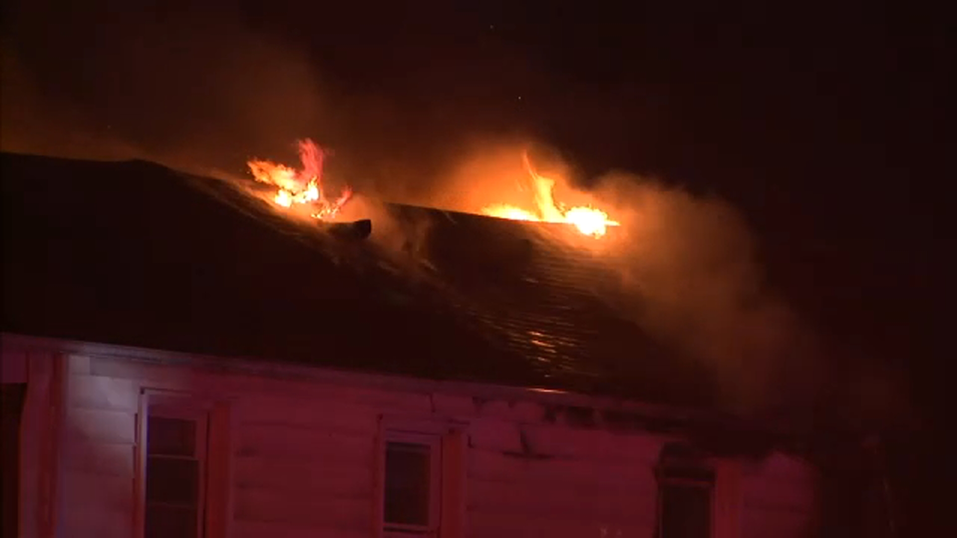 4 Chicago firefighters hospitalized after floor collapses in South SIde townhome