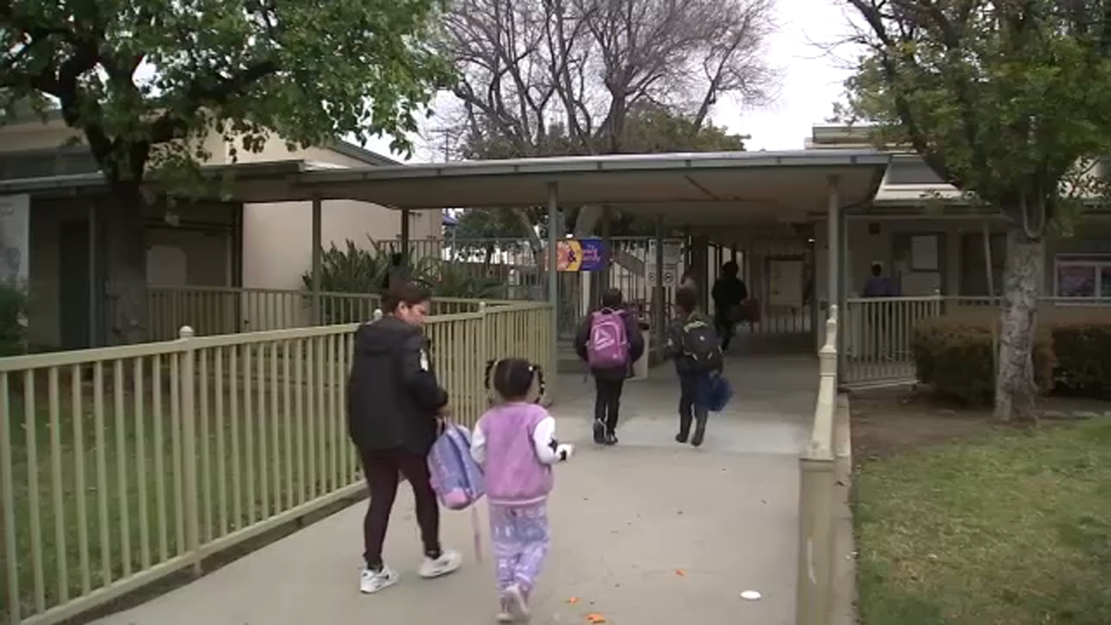 Con las escuelas del LAUSD cerradas durante la huelga, aquí hay algunas