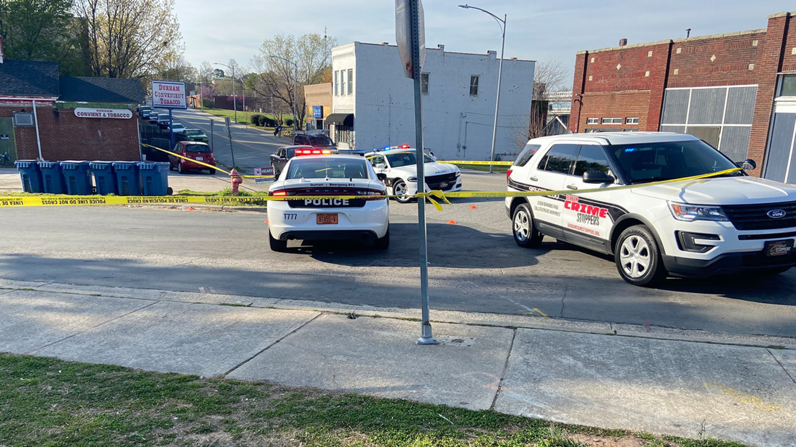 Teenager shot on E. Main Street in Durham - ABC11 Raleigh-Durham - Vimarsana News