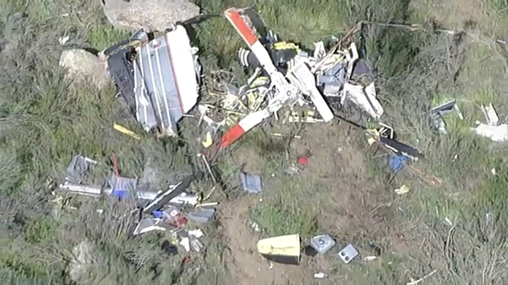 Mueren 2 en accidente de helicóptero en el área de Perris