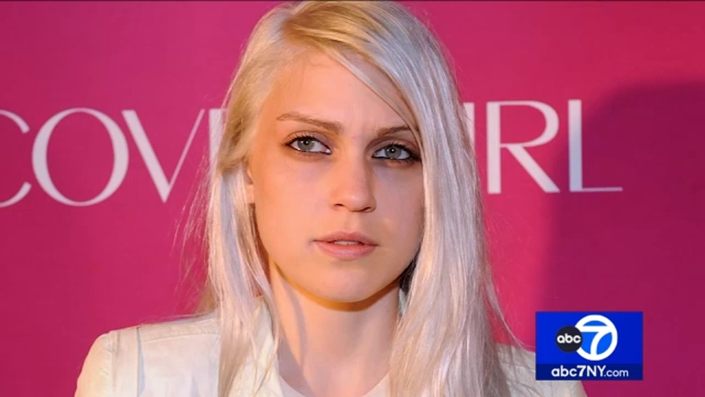 Extra time: New twist in death of fashion designer