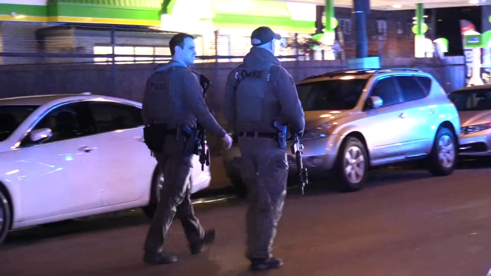 Chicago shootings this weekend: At least 10 shot, 2 killed in gun violence across city, police department says - Vimarsana News